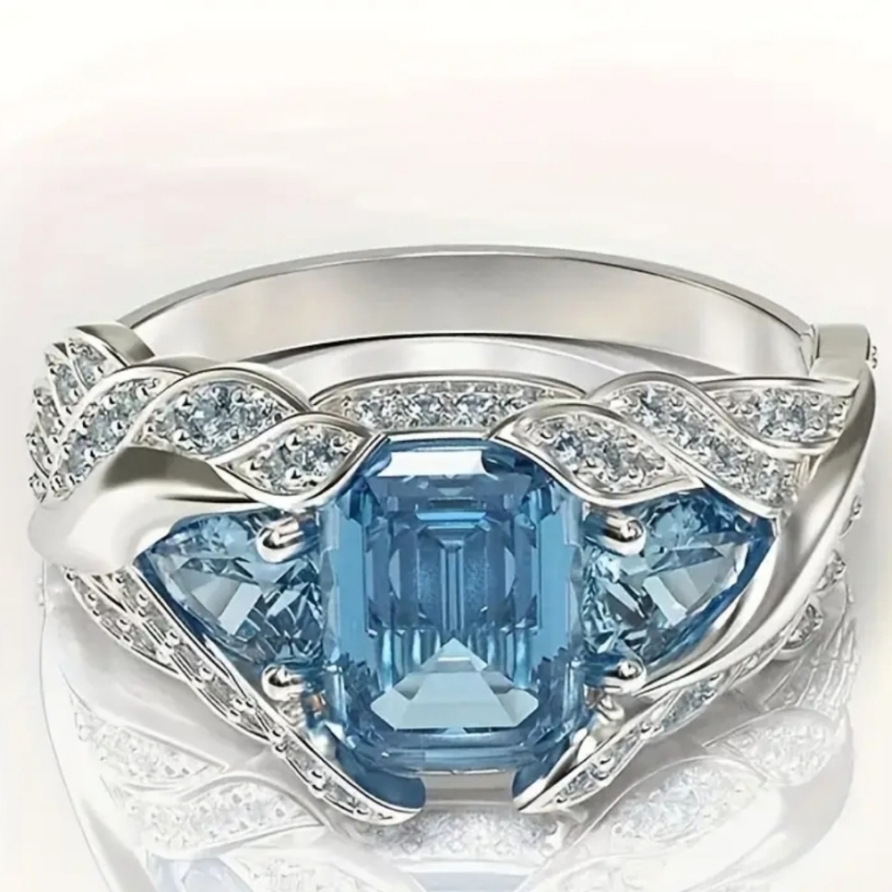Blue Cubic Zirconia Ring size 5